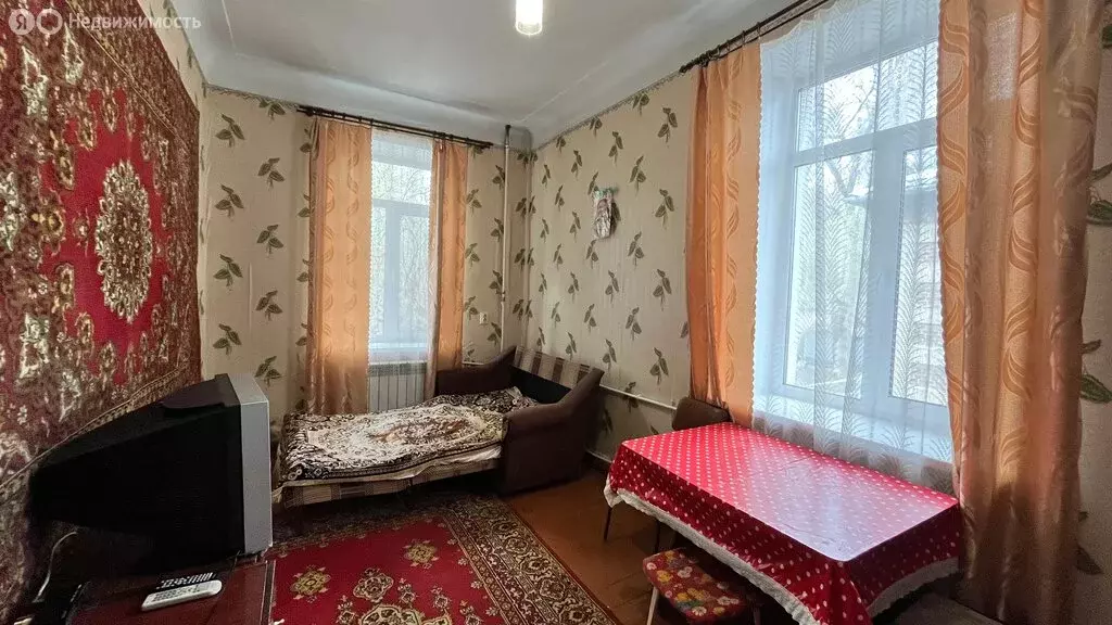 1к в 3-комнатной квартире (13.8 м) - Фото 0