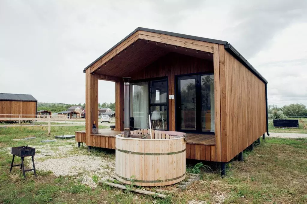 Дом в Саратовская область, Хвалынск ул. Российской Республики, 1Я/1 ... - Фото 1