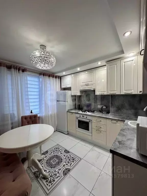 2-к кв. Тверская область, Тверь ул. Зои Космодемьянской, 3 (47.6 м) - Фото 1