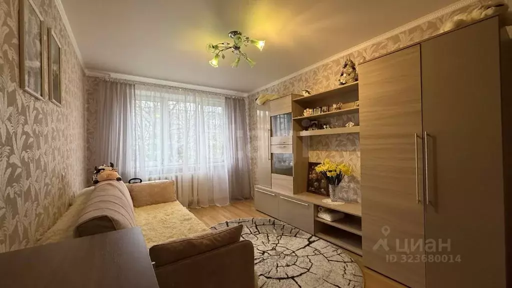 Комната Ленинградская область, Кириши ул. Нефтехимиков, 6 (17.0 м) - Фото 1