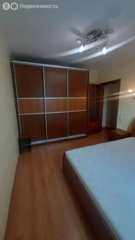 2-комнатная квартира: Симферополь, Балаклавская улица, 53 (54.4 м) - Фото 2