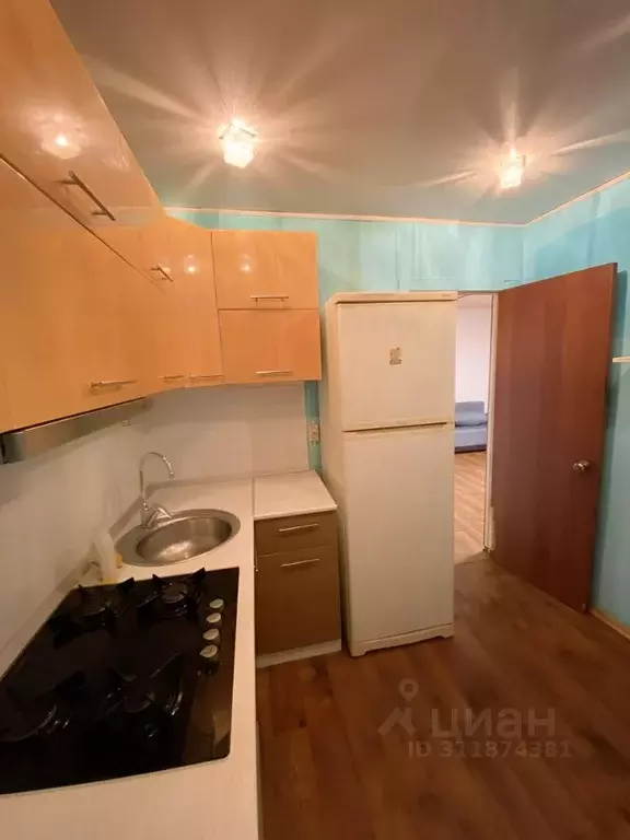 1-к кв. Челябинская область, Челябинск ул. Калмыкова, 11 (32.0 м) - Фото 2