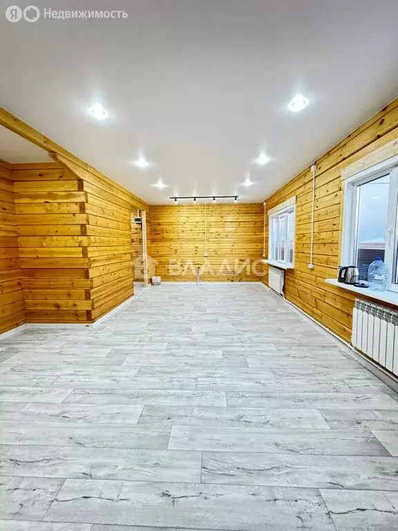 Дом в село Нижний Саянтуй, ДНТ Багульник, 1-й квартал (204.4 м) - Фото 1