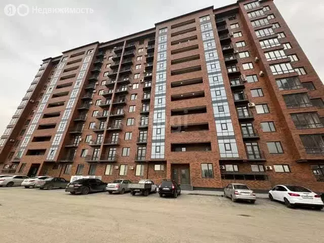 3-комнатная квартира: Грозный, улица Ярославского, 12 (116.5 м) - Фото 0