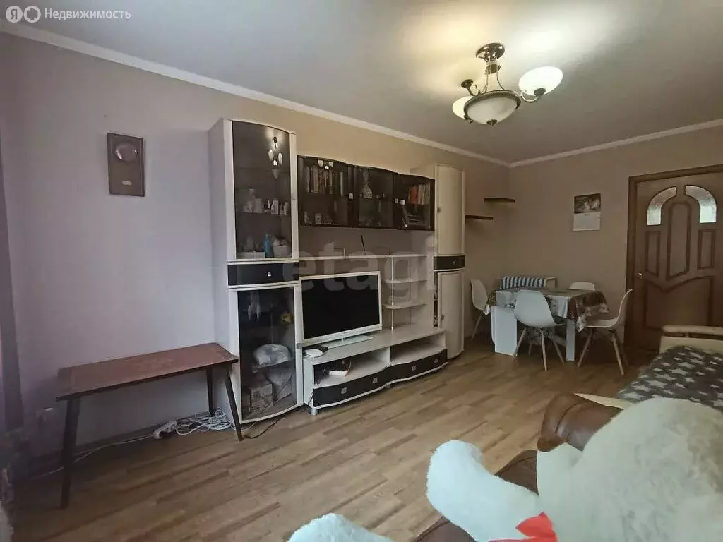 2-комнатная квартира: посёлок городского типа Грицовский, Первомайская ... - Фото 1