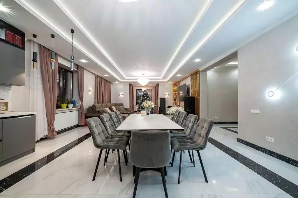 Дом в Москва д. Внуково, ул. Киевская (600 м) - Фото 1