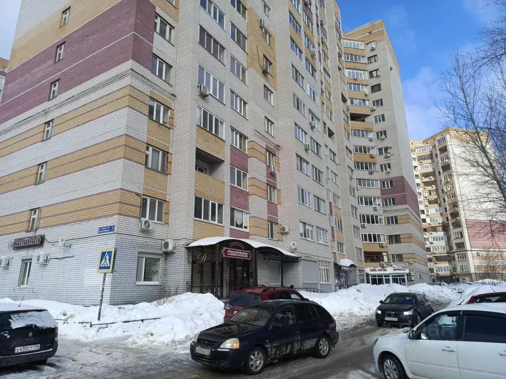 Помещение свободного назначения в Татарстан, Казань ул. Соловецких ... - Фото 1