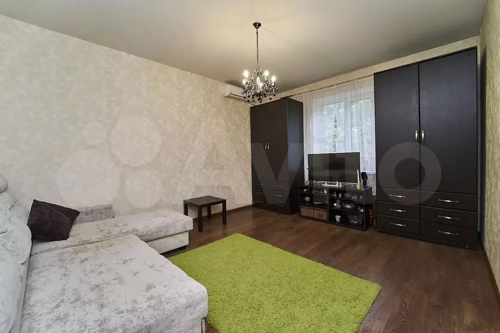 2-к. квартира, 53 м, 3/3 эт. - Фото 1