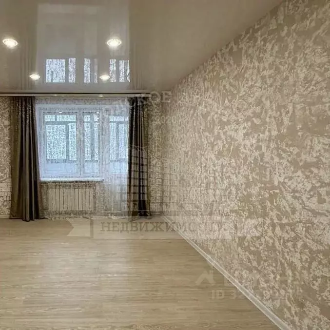 3-к кв. Калужская область, Калуга ул. Суворова, 183 (62.0 м) - Фото 0