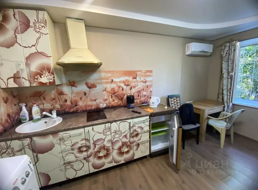 Студия Краснодарский край, Сочи Светлана мкр, ул. Учительская, 22 ... - Фото 1