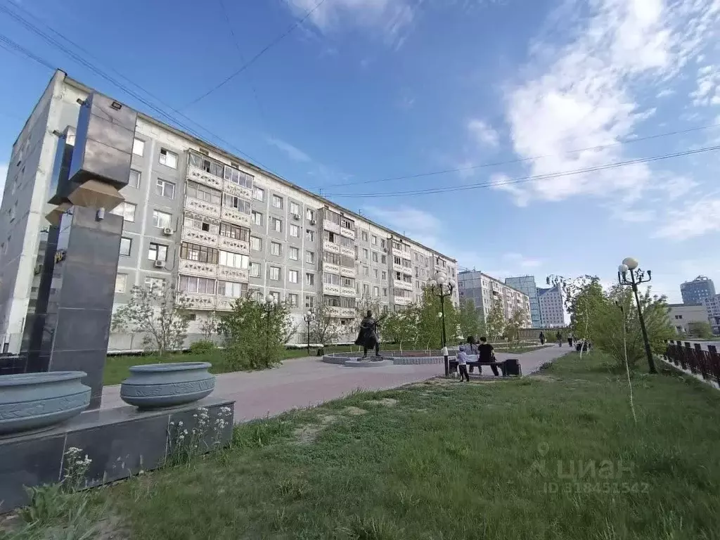 2-к кв. Саха (Якутия), Якутск 202-й мкр, 4 (46.5 м) - Фото 0
