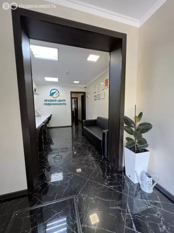 Офис (68 м) - Фото 1