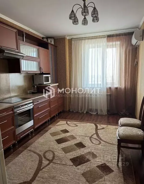 2-к кв. Белгородская область, Старый Оскол Буденного мкр, 16 (68.0 м) - Фото 1