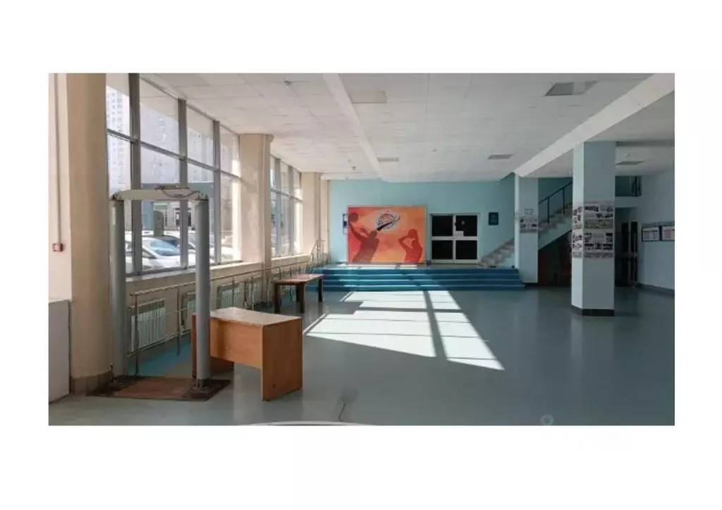 Помещение свободного назначения в Саратовская область, Саратов ул. ... - Фото 1