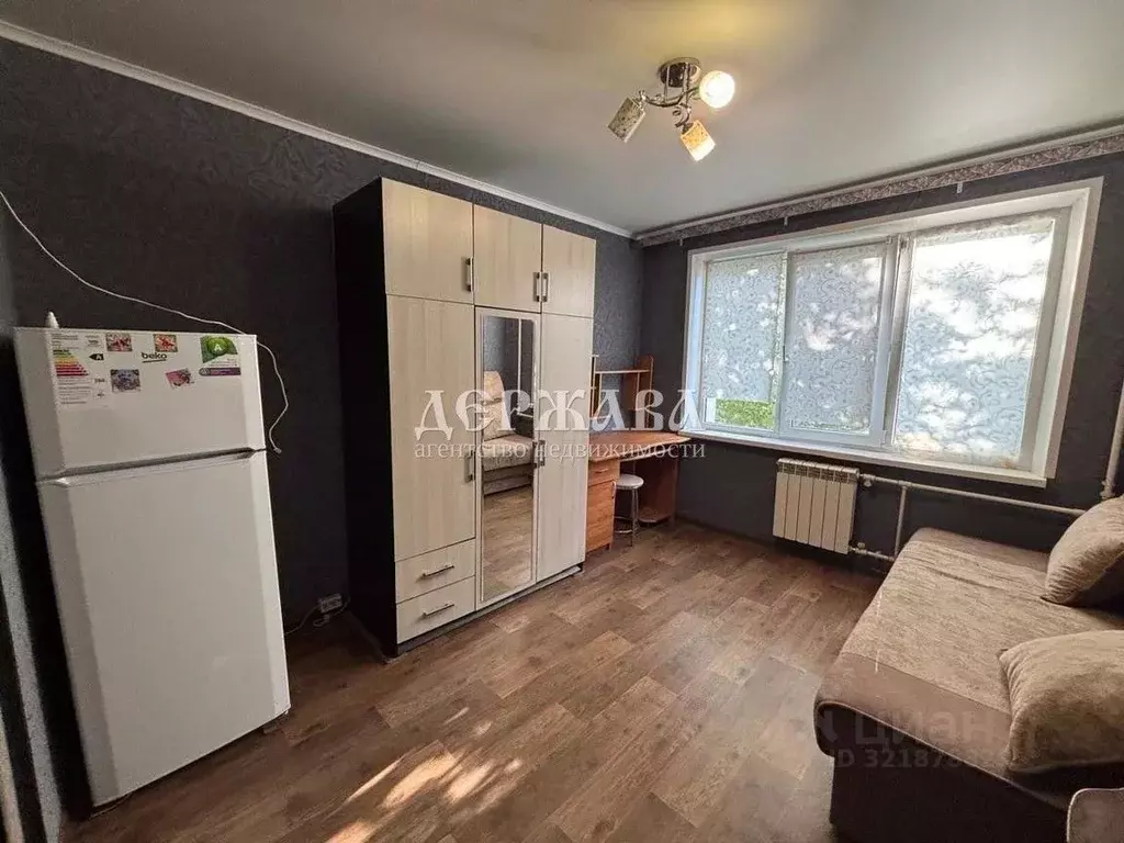 1-к кв. Белгородская область, Старый Оскол Молодогвардеец мкр, 1 (16.6 ... - Фото 1