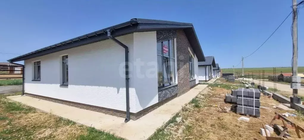 Дом в Крым, Феодосия Колос СПК, ул. Победы (126 м) - Фото 1