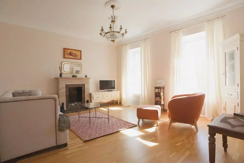 2-к кв. Санкт-Петербург Невский просп., 109 (64.7 м) - Фото 0