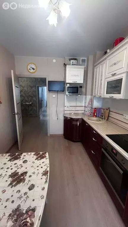 2-комнатная квартира: Камышлов, Карловарская улица, 1 (57.5 м) - Фото 2