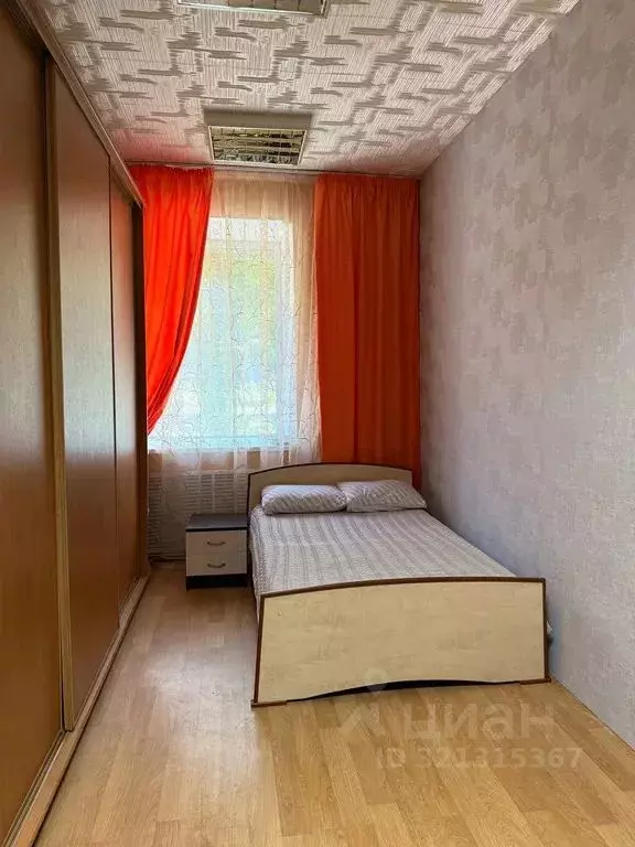 Комната Челябинская область, Челябинск ул. Кудрявцева, 75 - Фото 2