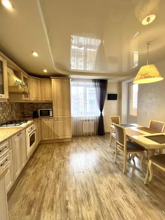 2-к кв. Саратовская область, Энгельс Ленинградская ул., 7 (76.5 м) - Фото 2