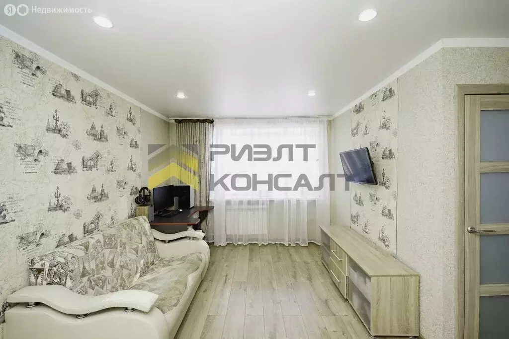 1-комнатная квартира: Омск, улица Гагарина, 2 (31 м) - Фото 1