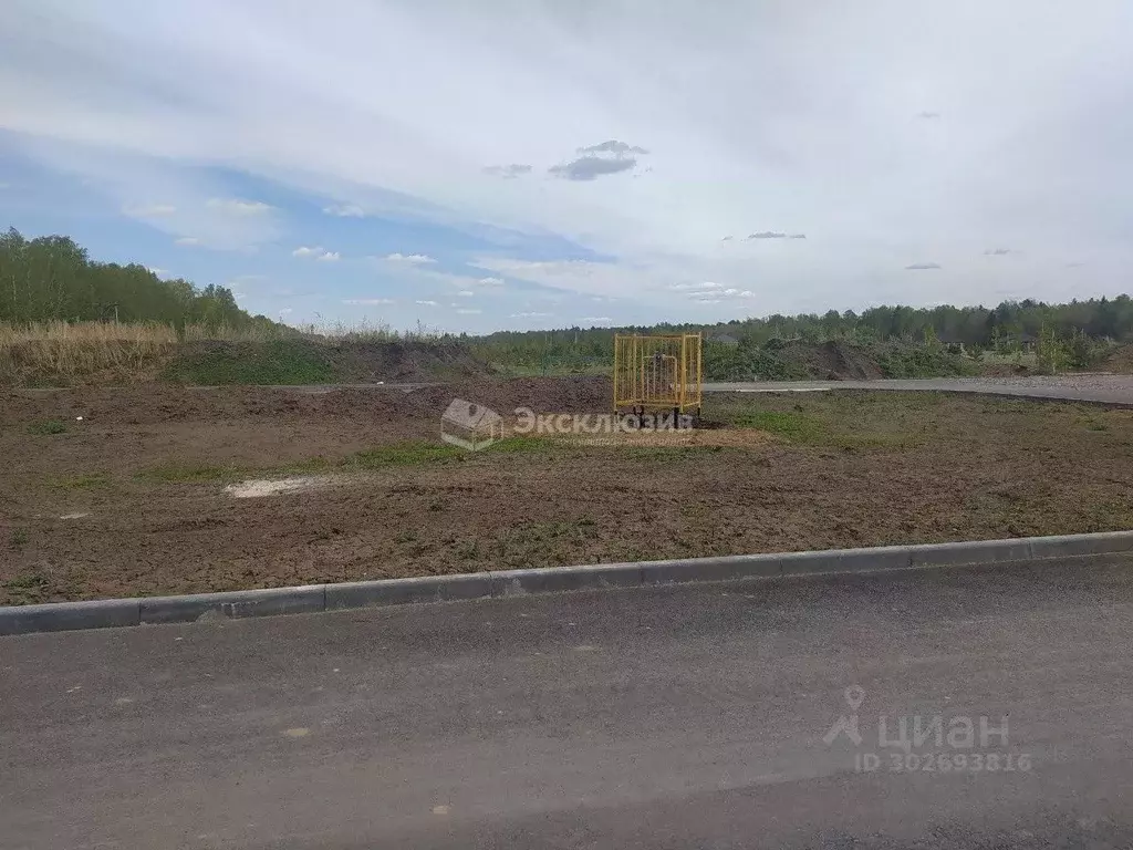 Участок в Тюменская область, Тюменский район, д. Зубарева ул. Старый ... - Фото 0