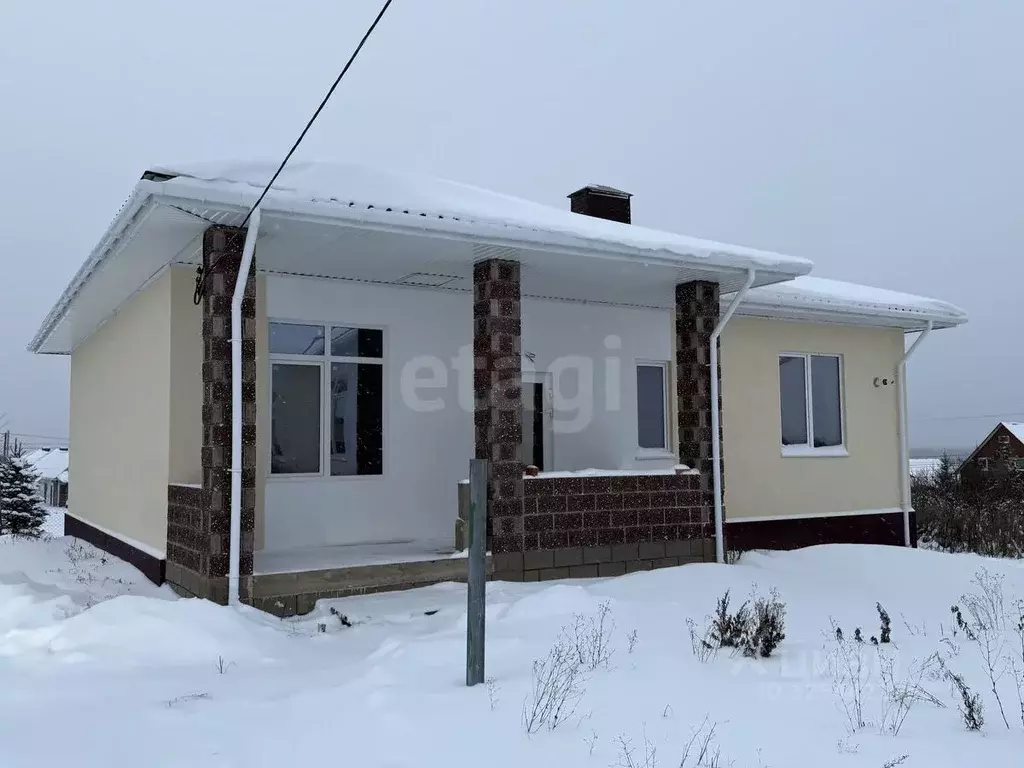 Дом в Башкортостан, Уфа городской округ, д. Зинино ул. Садовая, 23 ... - Фото 1
