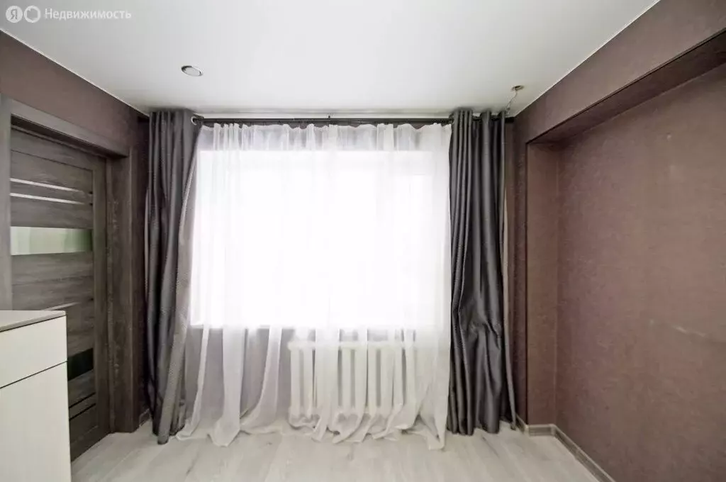 3-комнатная квартира: Омск, микрорайон Заозёрный, улица Сергея ... - Фото 2