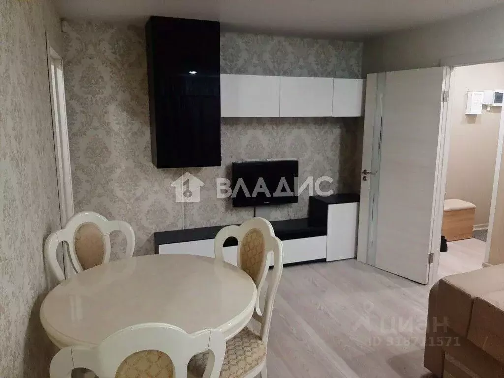 2-к кв. Новосибирская область, Новосибирск Новогодняя ул., 15 (44.0 м) - Фото 0