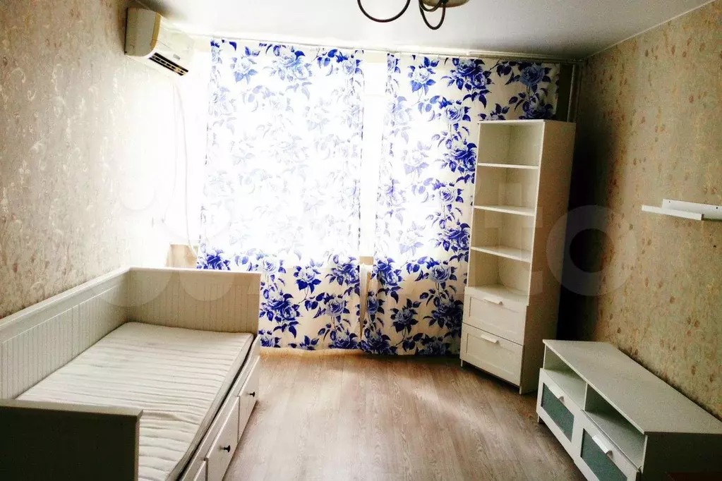 Комната 18 м в 1-к., 5/9 эт. - Фото 1
