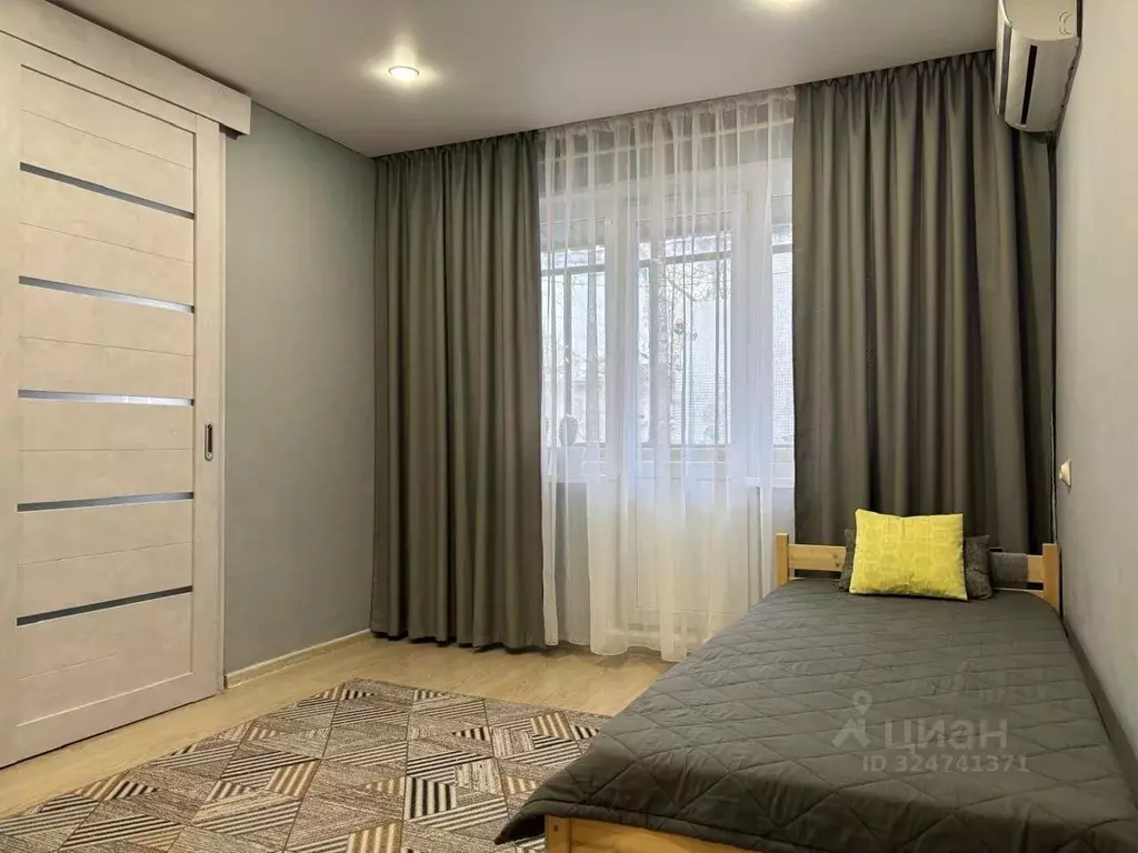 2-к кв. Челябинская область, Челябинск пл. МОПРа, 2 (44.6 м) - Фото 1