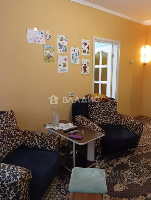 3-к кв. Алтайский край, Бийск ул. Владимира Короленко, 35 (62.7 м) - Фото 1