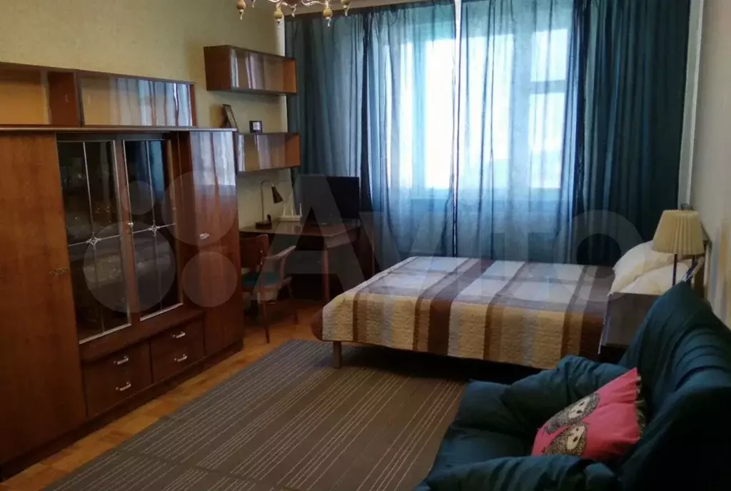 Комната 38 м в 1-к., 21/22 эт. - Фото 0