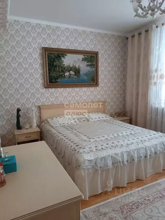 4-к кв. Дагестан, Каспийск ул. Каспийская, 8В (91.5 м) - Фото 0