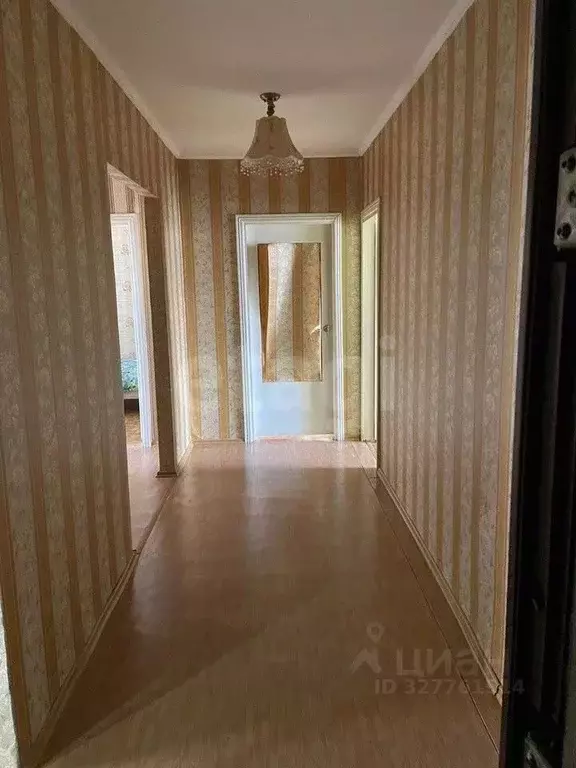 4-к кв. Белгородская область, Белгород ул. Буденного, 13 (82.1 м) - Фото 1