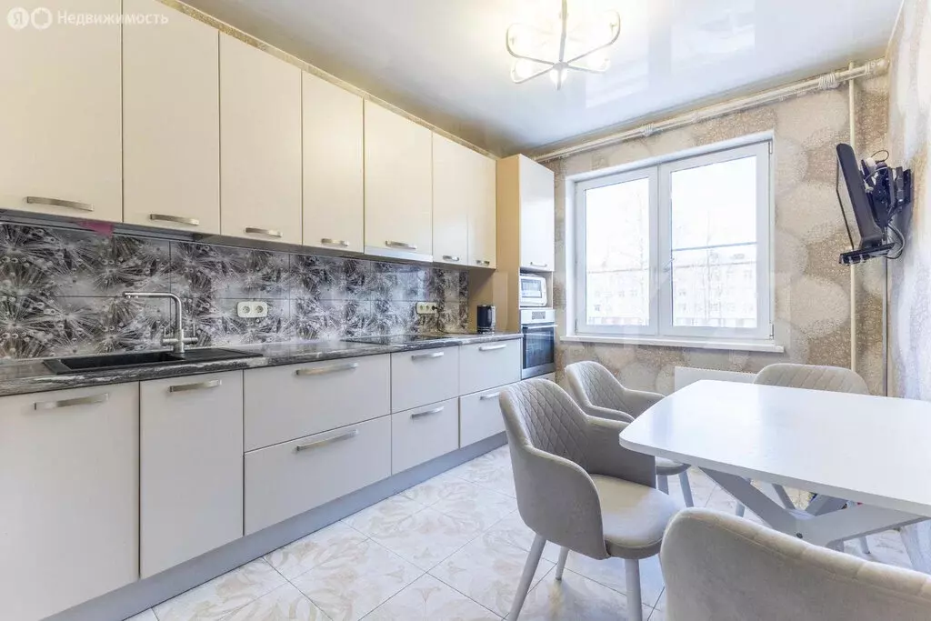 1-комнатная квартира: Колпино, Вознесенское шоссе, 49к2 (41.9 м) - Фото 1