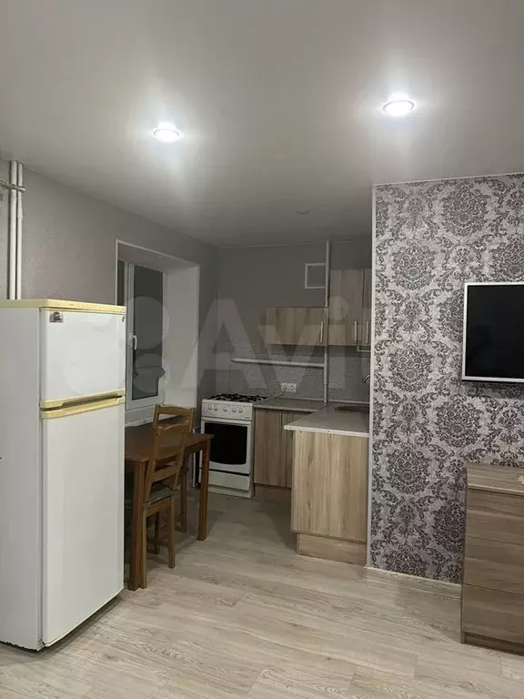 1-к. квартира, 30 м, 1/5 эт. - Фото 0