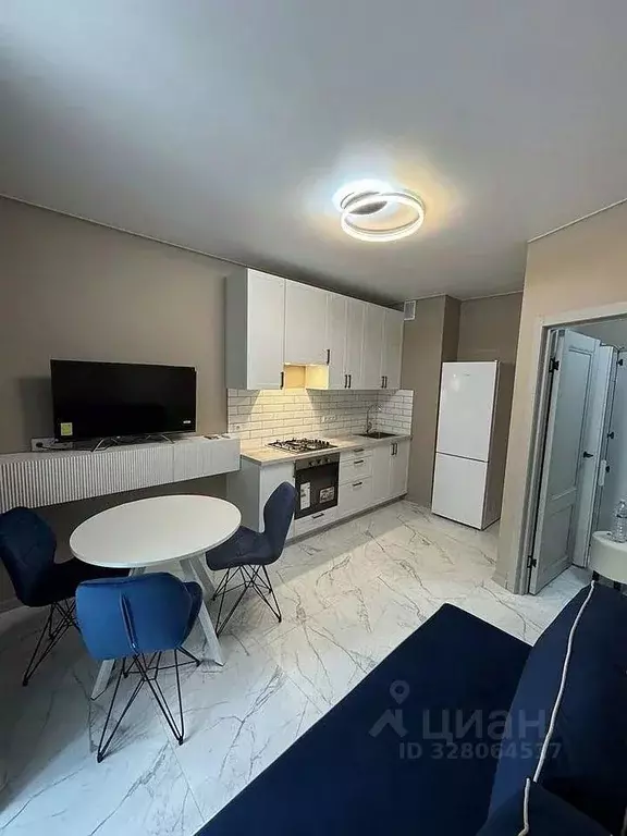 Студия Ростовская область, Ростов-на-Дону ул. Бориса Слюсаря, 23с2 ... - Фото 1