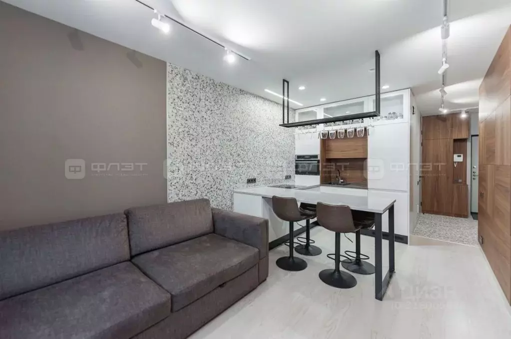 2-к кв. Татарстан, Казань ул. Оренбургский Тракт, 4Б (47.0 м) - Фото 2