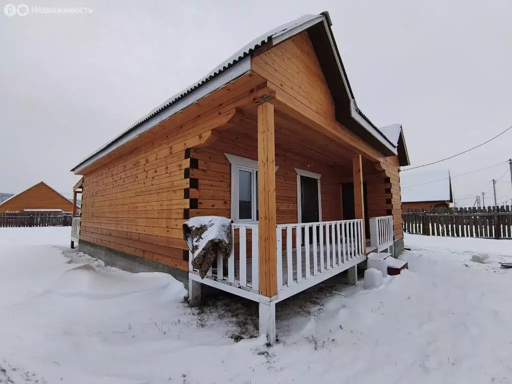 Дом в село Урик, Заречная улица (160 м) - Фото 2