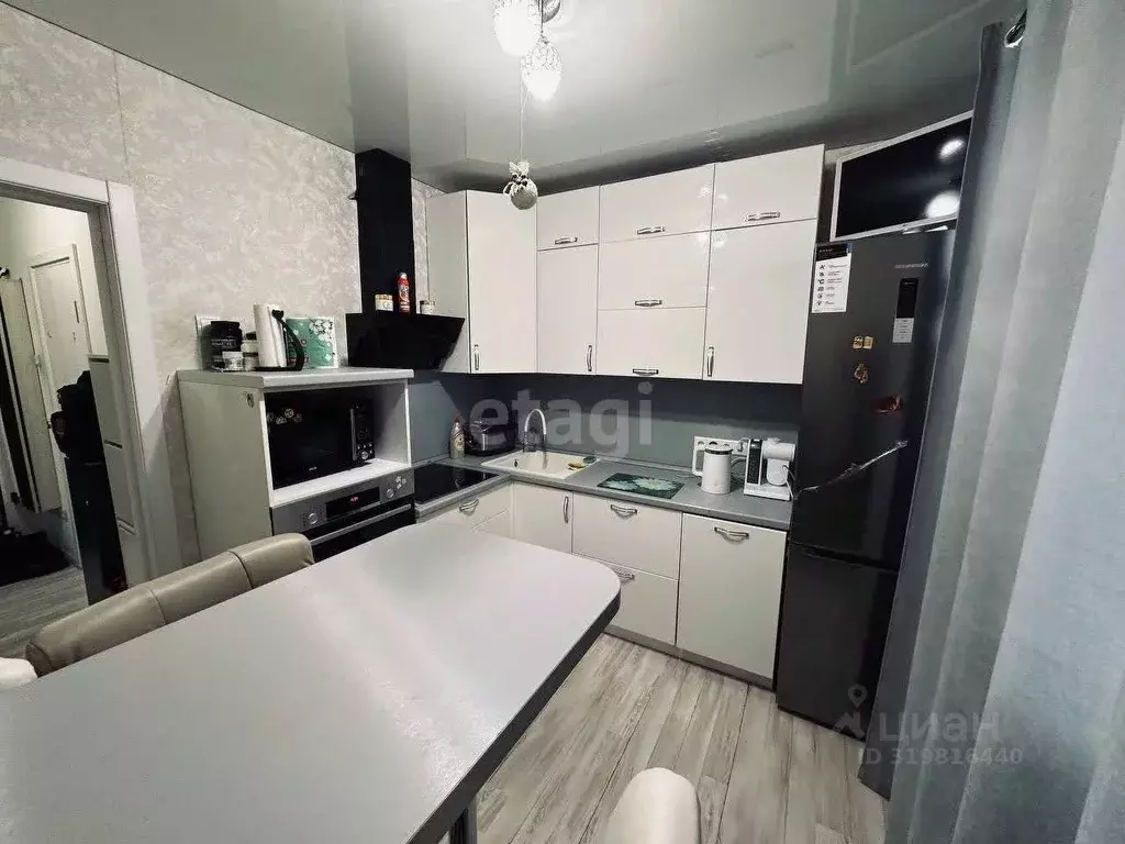 2-к кв. Ямало-Ненецкий АО, Салехард ул. Зои Космодемьянской, 57 (47.6 ... - Фото 2