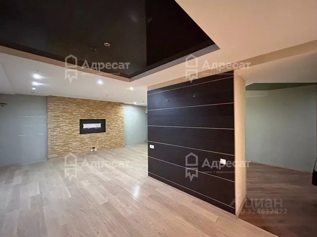 3-к кв. Волгоградская область, Волгоград ул. Канунникова, 9 (130.7 м) - Фото 1