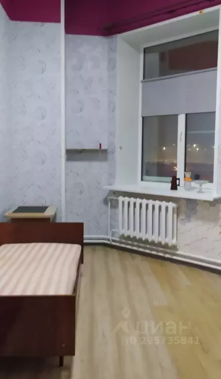 Комната Ленинградская область, Гатчина бул. Авиаторов, 3 (15.0 м) - Фото 1