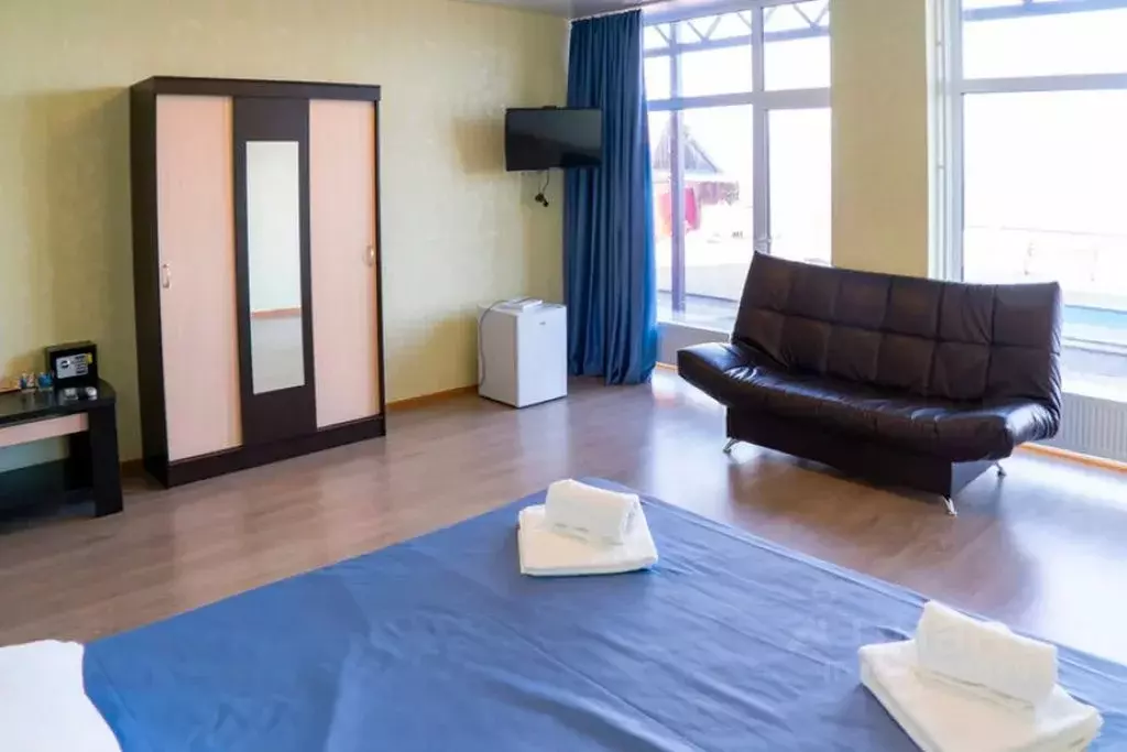 Комната Саратовская область, с. Усть-Курдюм ул. Первомайская, 31 - Фото 2