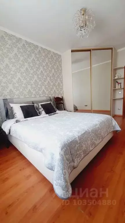 3-к кв. Татарстан, Казань ул. Нигматуллина, 5 (73.0 м) - Фото 0