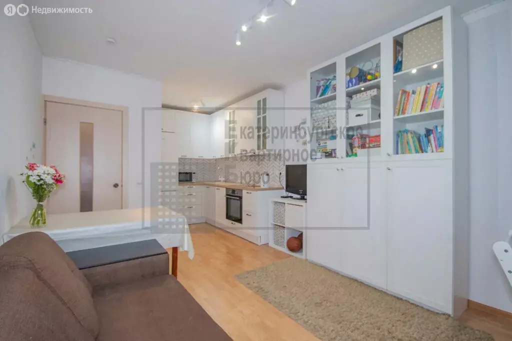 1-комнатная квартира: Екатеринбург, Суходольская улица, 47 (38.7 м) - Фото 1