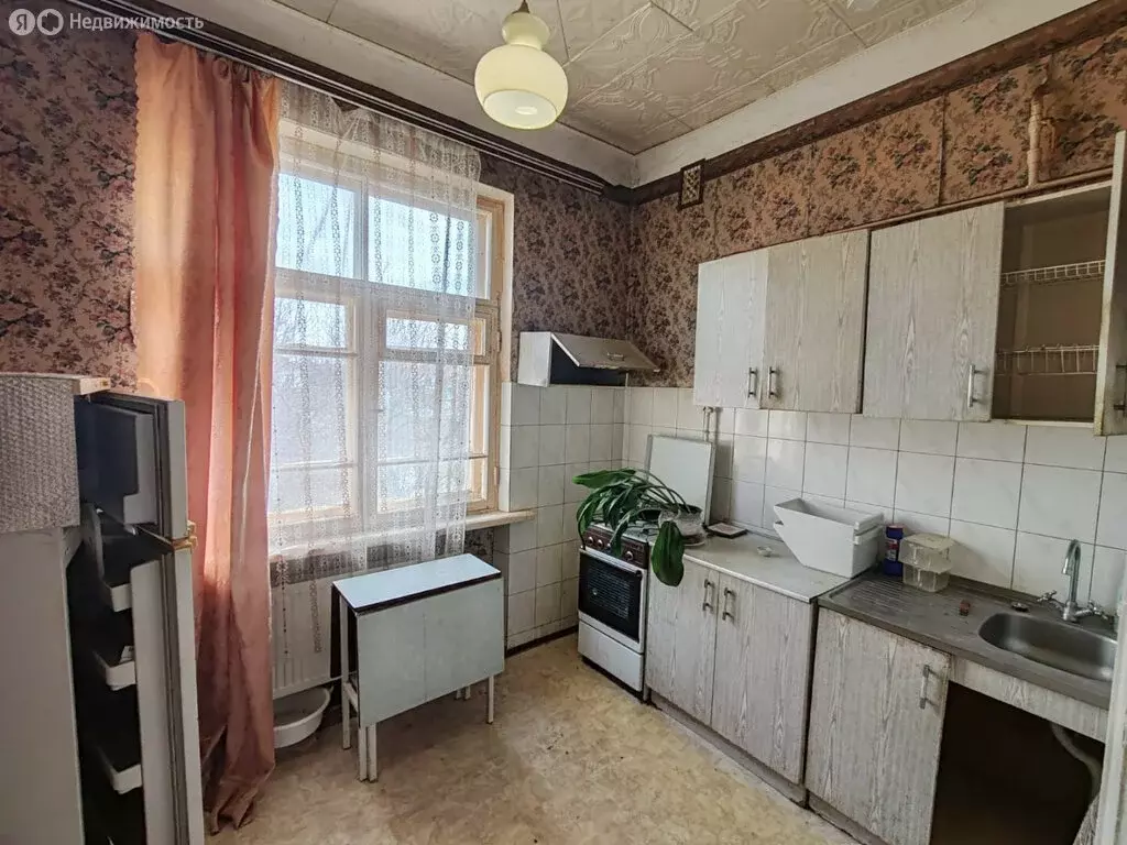 2-комнатная квартира: посёлок городского типа Ахтырский, Красная ... - Фото 1