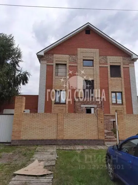 Коттедж в Омская область, Омск ул. Костерина, 31 (246 м) - Фото 1