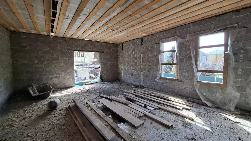 Коттедж в Саратовская область, Энгельсский район, Красноярское ... - Фото 1