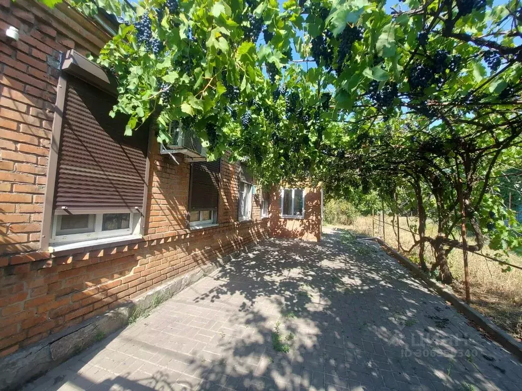 Дом в Ростовская область, Азов Азовский район, пер. Достоевского, 29А ... - Фото 2